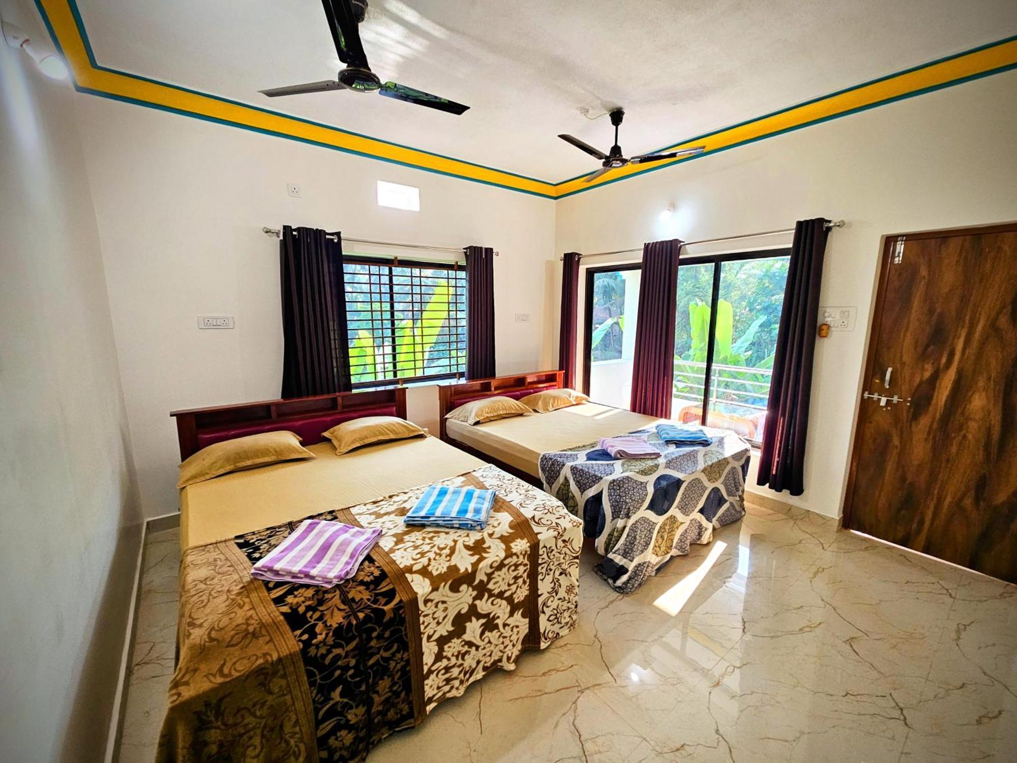 The Beachwalk Stay - Your Pathway To The Beach Gokarna  Εξωτερικό φωτογραφία